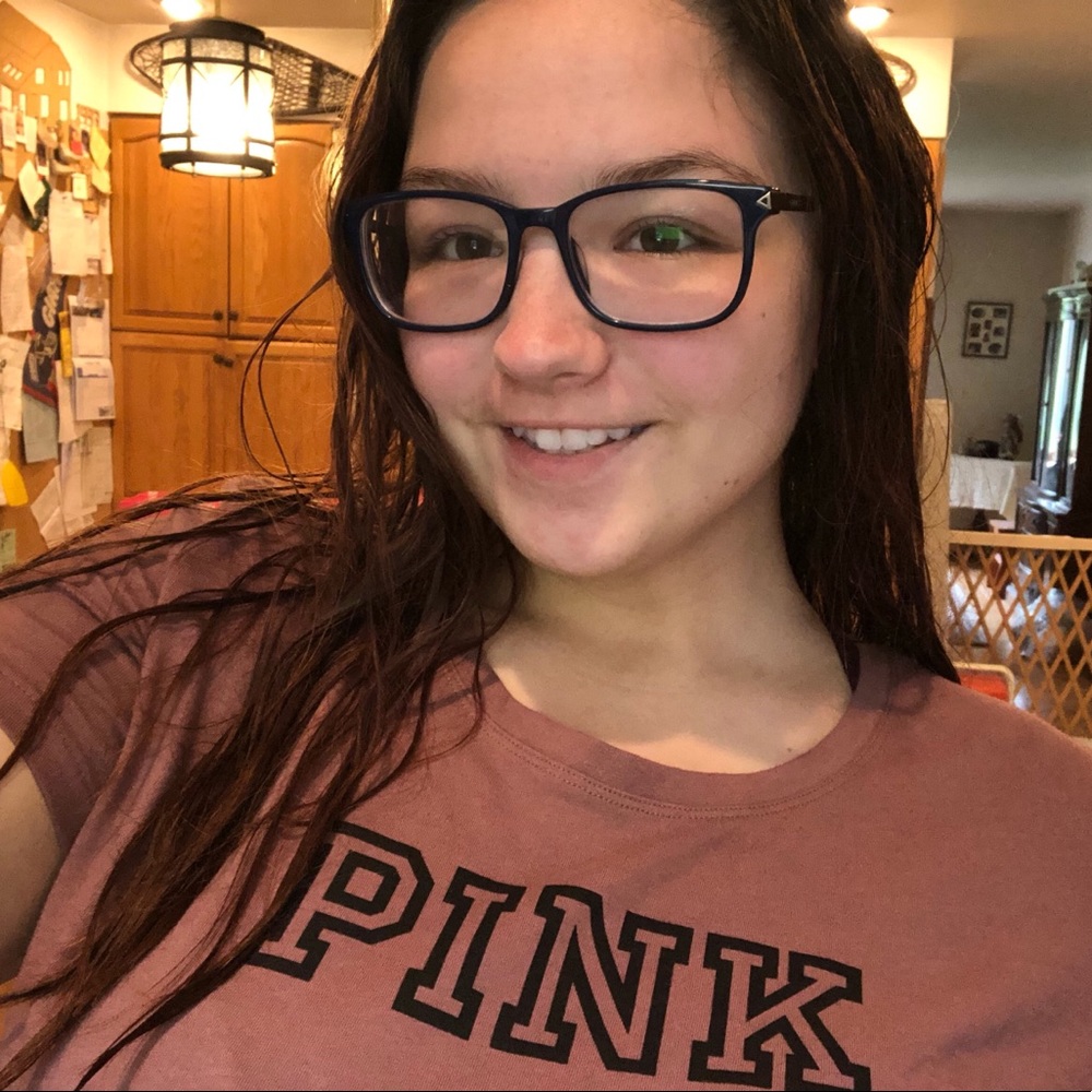 Meet your Posher, Kaitlyn